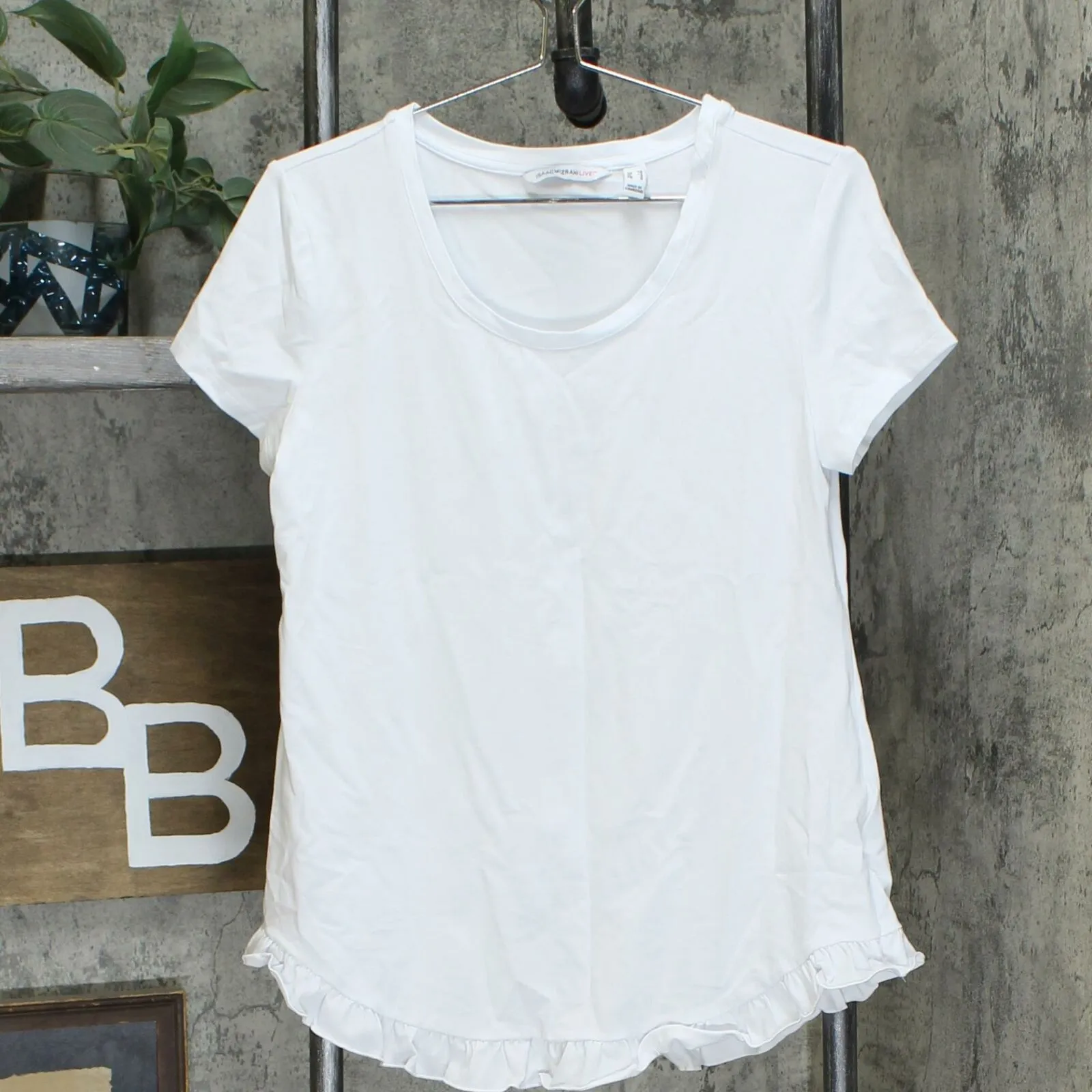 Isaac Mizrahi Live! Scoop Neck Curved Ruffle Hem Knit Top White XS